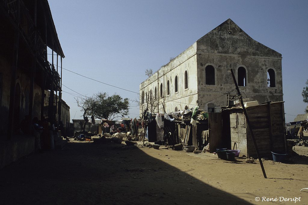 -Senegal-2004-12-007