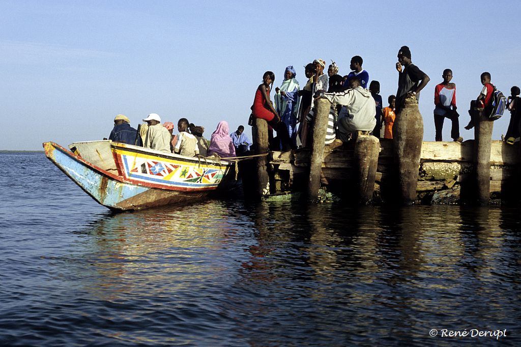 -Senegal-2004-12-033