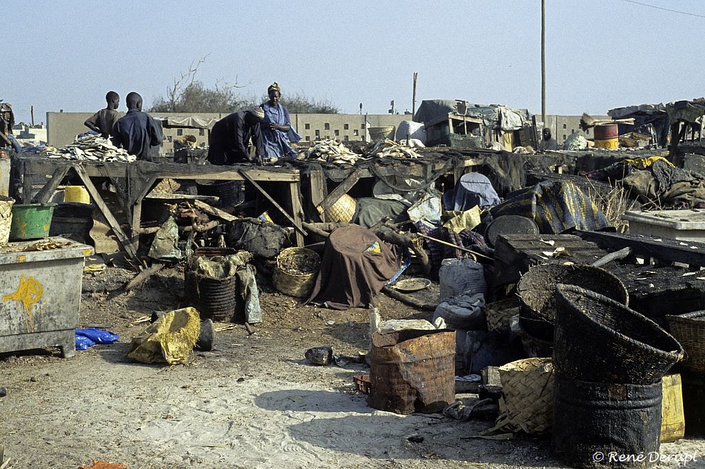 a-St-louis-Senegal-2004-12-184
