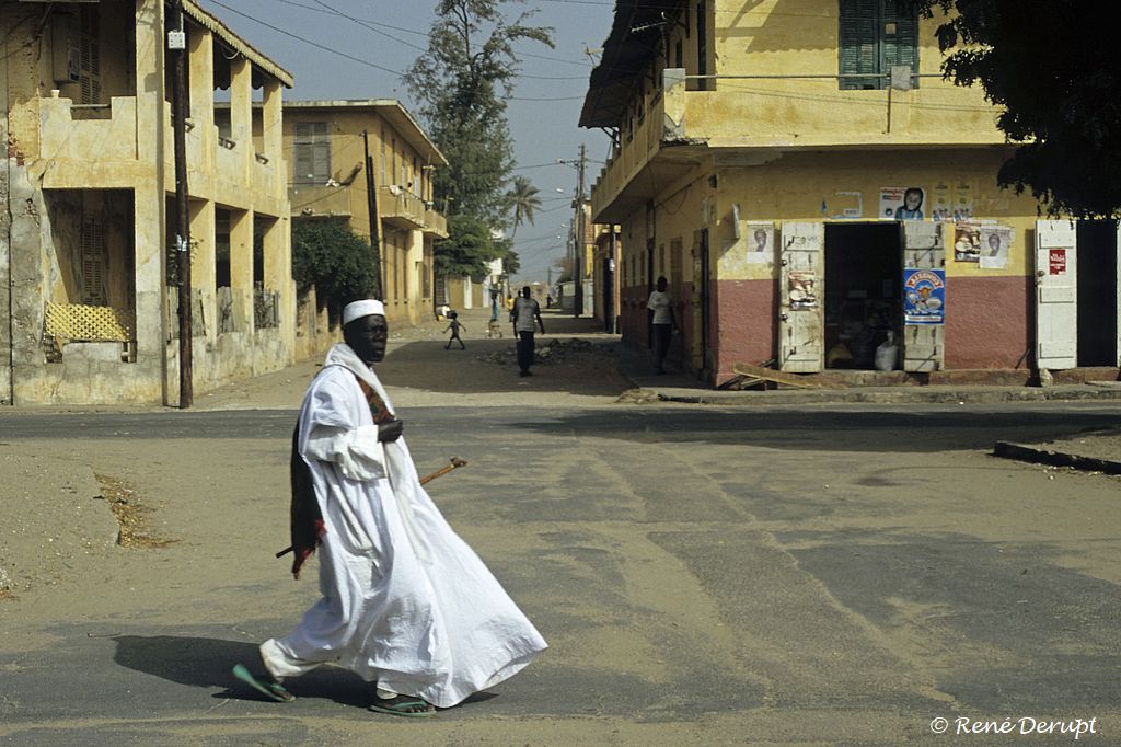 a-gens-Senegal-2004-12-207