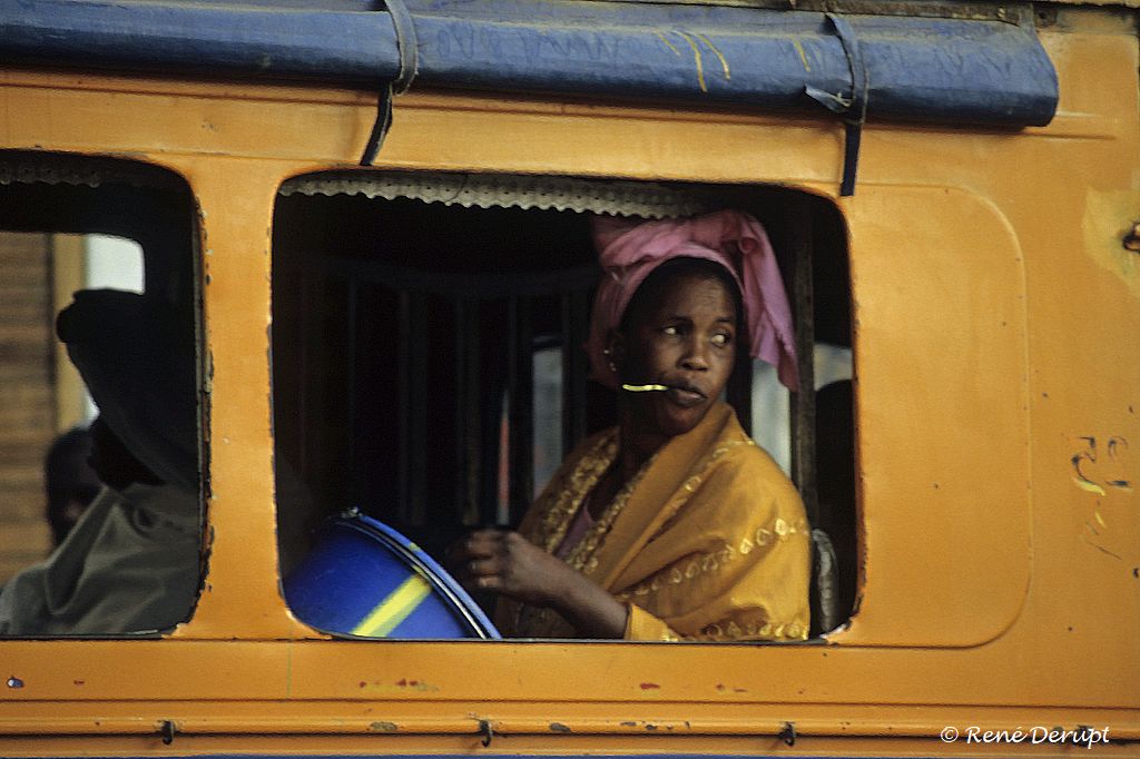 a-gens-Senegal-2004-12-220