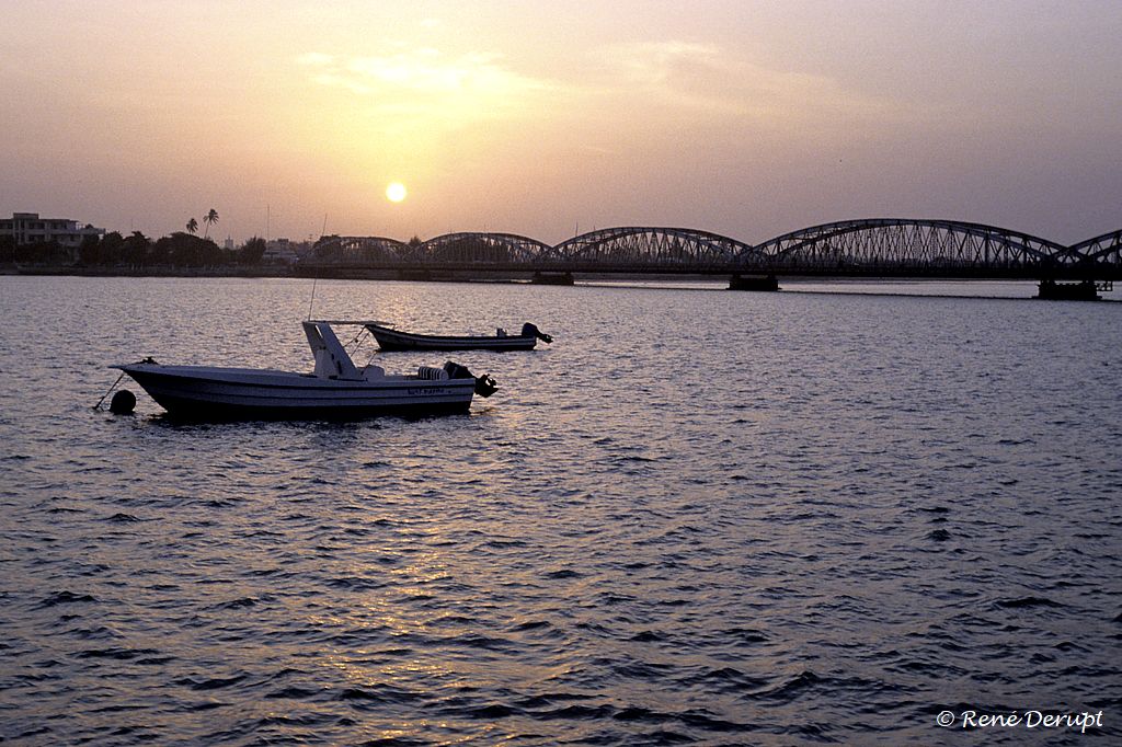 b-St-louis-Senegal-2004-12-161