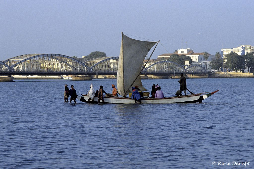 b-St-louis-Senegal-2004-12-168